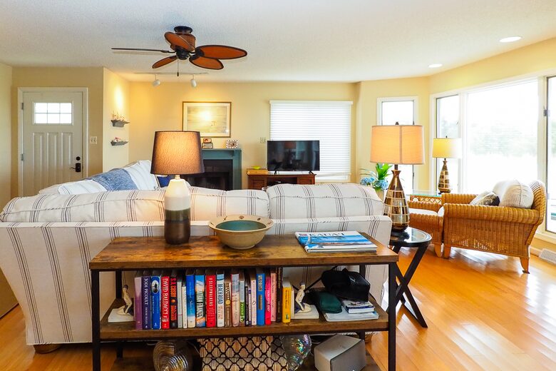 South End Beach Retreat | 1st floor duplex w/incredible views, short walk to beach - Ocean City, New Jersey