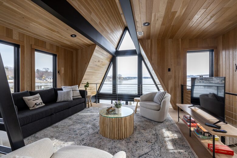 Luxury A-Frame - Saugatuck, Michigan