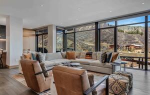 Ski-In/Ski-Out Residence At One Snowmass West - Snowmass Village, Colorado