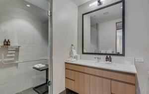 Ski-In/Ski-Out Residence At One Snowmass West - Snowmass Village, Colorado