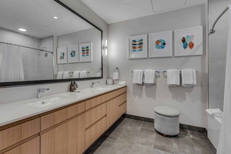 Ski-In/Ski-Out Residence At One Snowmass West - Snowmass Village, Colorado