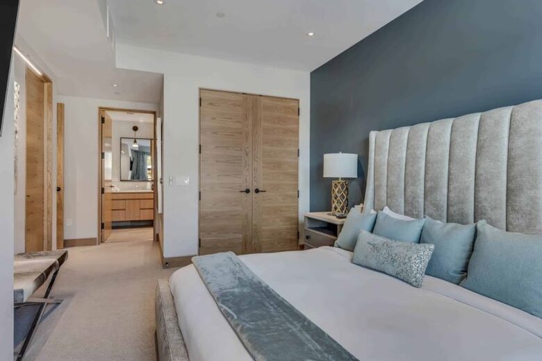 Ski-In/Ski-Out Residence At One Snowmass West - Snowmass Village, Colorado