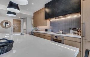 Ski-In/Ski-Out Residence At One Snowmass West - Snowmass Village, Colorado