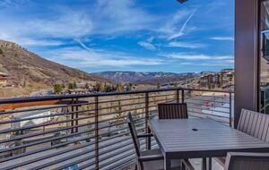 Ski-In/Ski-Out Residence At One Snowmass West - Snowmass Village, Colorado