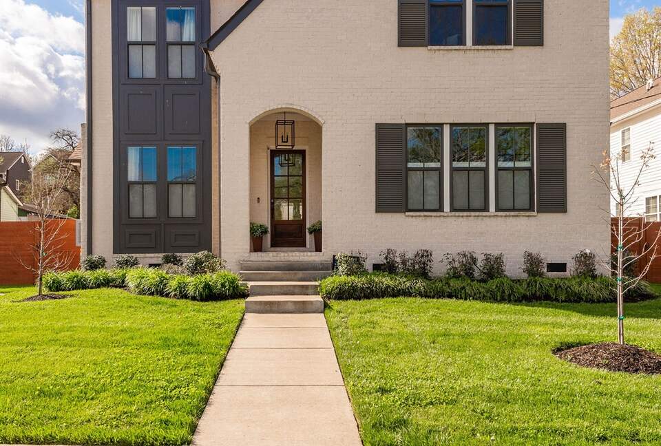 welcome to your beautiful ThirdHome stay in Nashville!