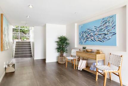 Noosa Heads Hideaway | Prime Location, Views & Sunsets, Walk to Beach - Noosa Heads, Australia