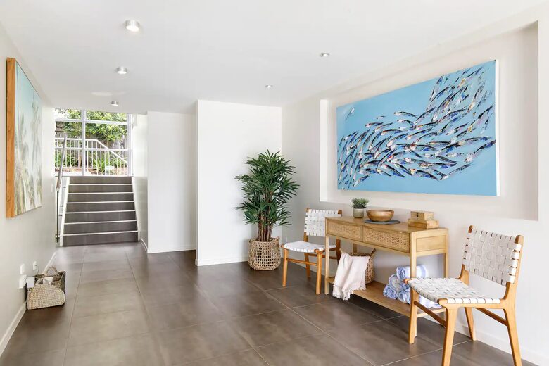 Noosa Heads Hideaway | Prime Location, Views & Sunsets, Walk to Beach - Noosa Heads, Australia