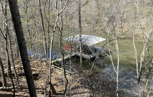 Waterfront Tims Ford Lake Retreat with Private dock and Hot Tub - Winchester, Tennessee
