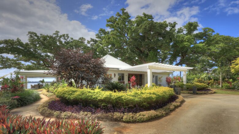 Ocean Point Villa - Espiritu Santo, Vanuatu