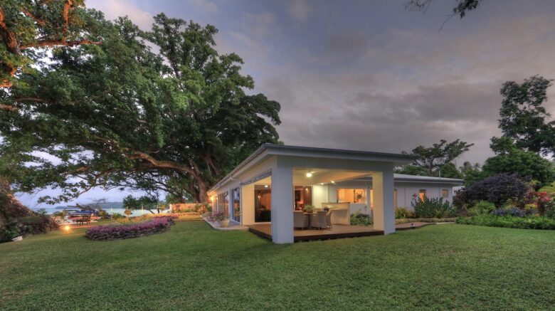 Ocean Point Villa - Espiritu Santo, Vanuatu