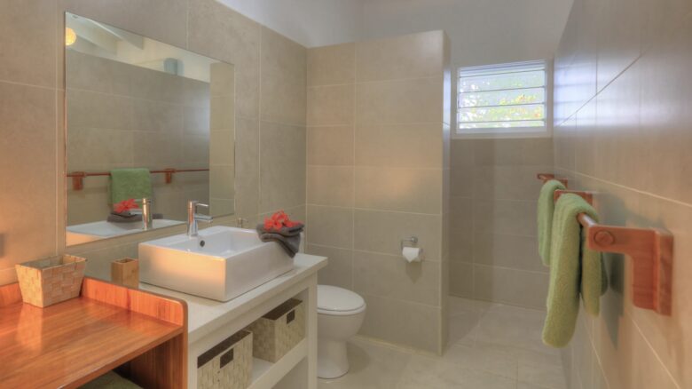 Ocean Point Villa - Espiritu Santo, Vanuatu