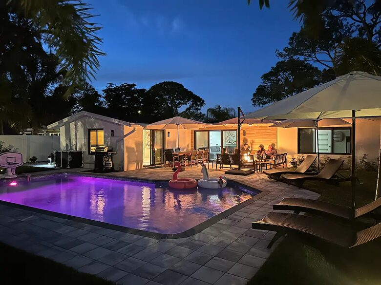 Serenity in Sarasota | Minutes to Beaches, Downtown and Spring Training with Private Heated Pool - Sarasota, Florida