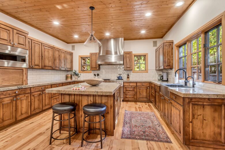 80 Acre Private Mountain Resort In Park City - Park City, Utah