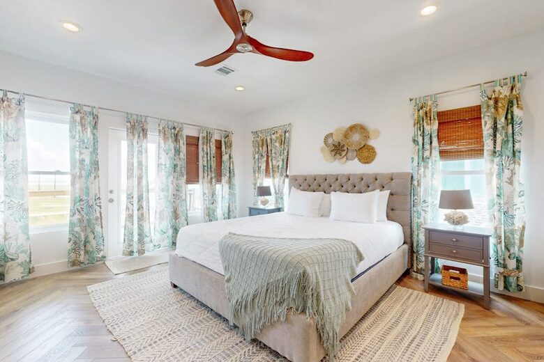 Escape at the Pass - Freeport, Texas