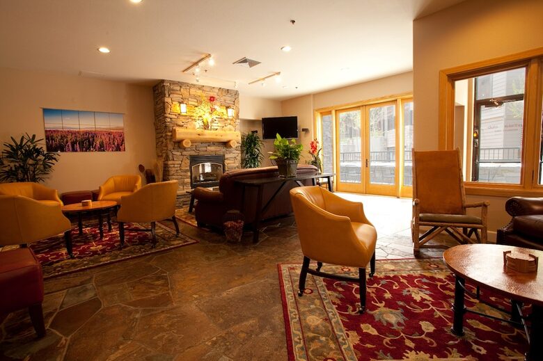 The Residence at Northstar (Tahoe 4 Bedroom Villa -Steps to Gondola) - Truckee, California