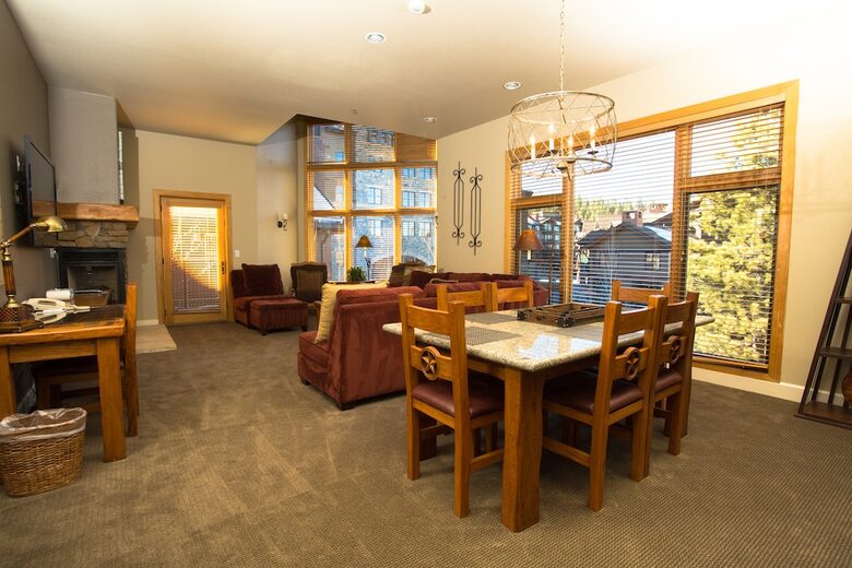 The Residence at Northstar (Tahoe 4 Bedroom Villa -Steps to Gondola) - Truckee, California