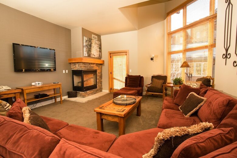The Residence at Northstar (Tahoe 4 Bedroom Villa -Steps to Gondola) - Truckee, California