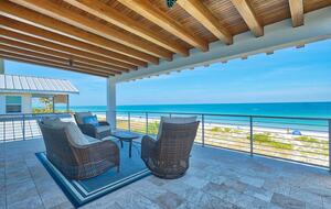 Mermaids Lair: Ultimate Beachfront Getaway - Indian Rocks Beach, Florida