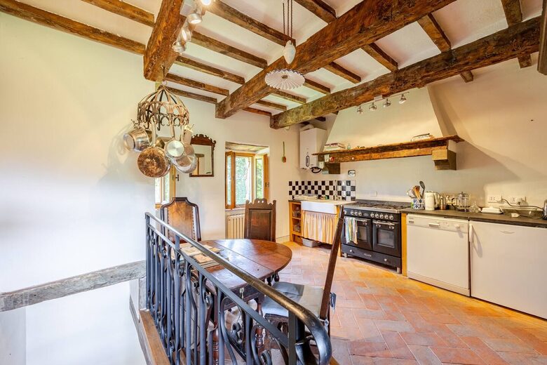 Charming Tuscan Getaway - Pieve Santo Stefano, Italy