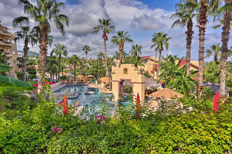 Resort-Style Cabo Penthouse with Pools & Ocean Views - Cabo San Lucas, Mexico