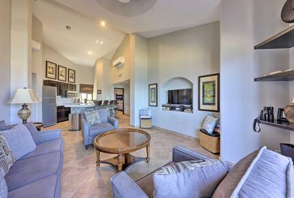 Resort-Style Cabo Penthouse with Pools & Ocean Views - Cabo San Lucas, Mexico