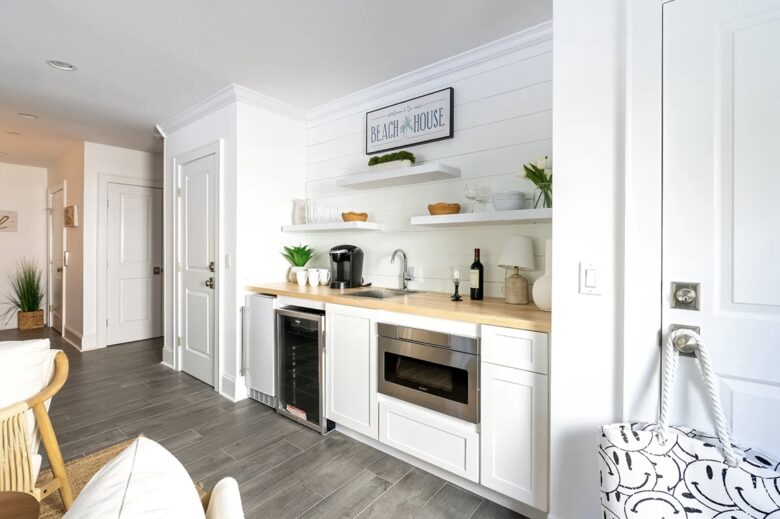 Luxe Haven on Hazlett - Rehoboth Beach, Delaware