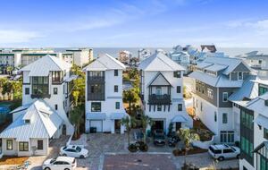 Elegant Seagrove Beach House with Gulf Views & Bikes - Santa Rosa Beach, Florida