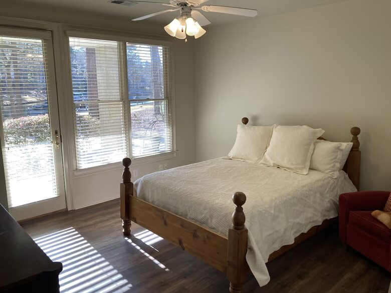 Tranquil Lakefront Retreat on Reynolds Lake Oconee - Greensboro, Georgia