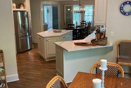 Tranquil Lakefront Retreat on Reynolds Lake Oconee - Greensboro, Georgia