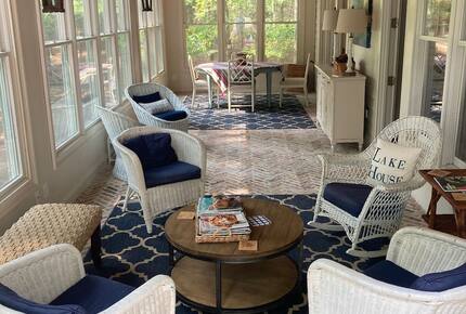 Tranquil Lakefront Retreat on Reynolds Lake Oconee - Greensboro, Georgia
