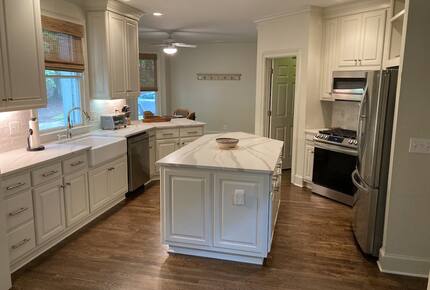 Tranquil Lakefront Retreat on Reynolds Lake Oconee - Greensboro, Georgia