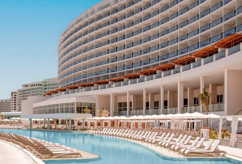 Gala Oceanfront Suite - Two Bedroom at AVA Resort Cancún (ALL-INCLUSIVE INCLUDED) - Cancún, Mexico