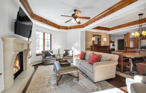 Austria Haus - 3 Bedroom Penthouse - Vail, Colorado