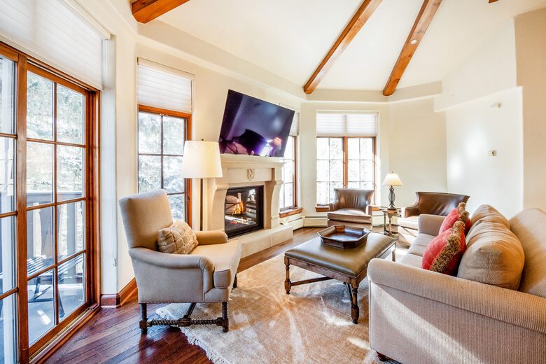 Austria Haus - 3 Bedroom Penthouse - Vail, Colorado