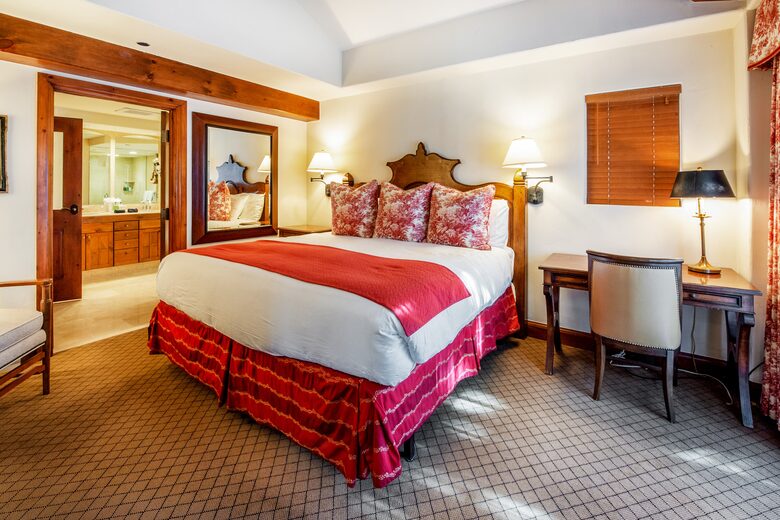 Austria Haus - 3 Bedroom Penthouse - Vail, Colorado