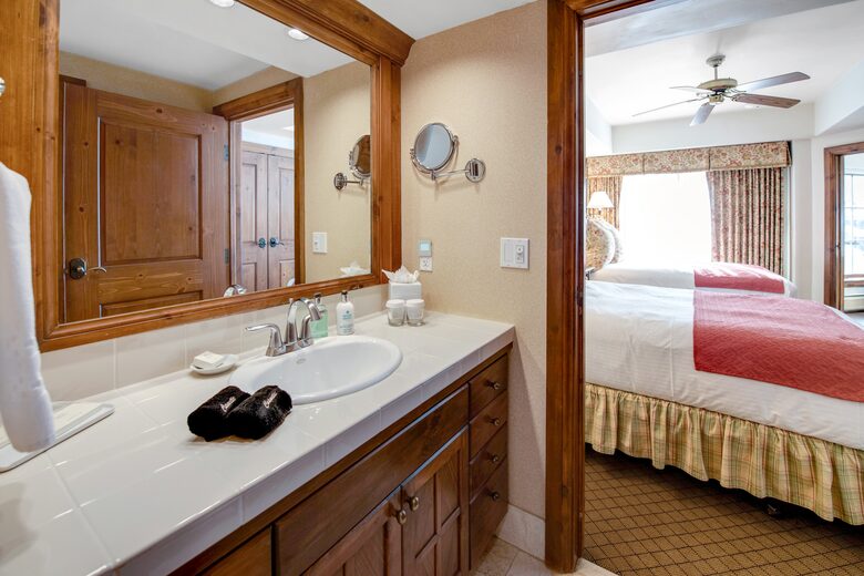 Austria Haus - 2 Bedroom Residence - Vail, Colorado