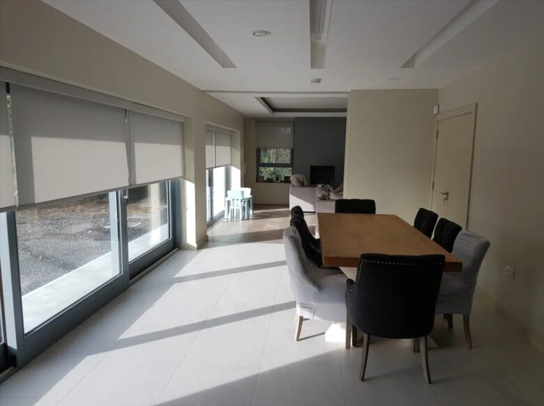 Modern 4 Bedroom House By The Harbour - Westport, Ireland