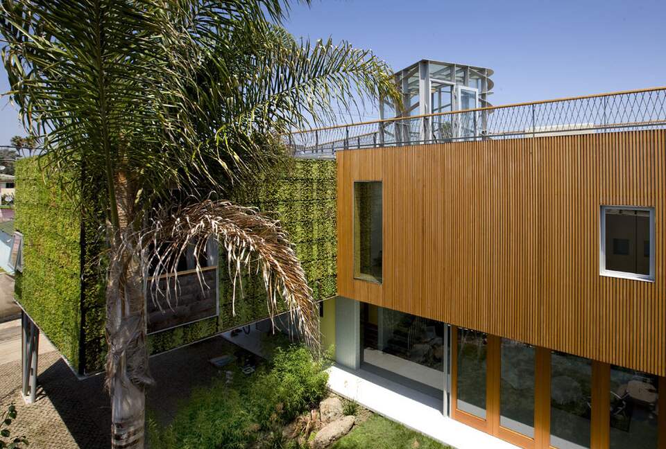 Architectural Oasis in Venice - Venice, California