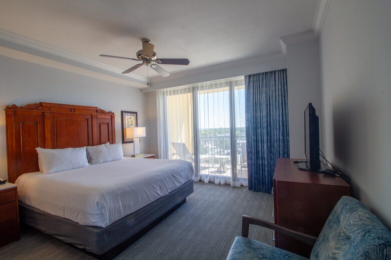 Emerald Grande at HarborWalk Village - 3 Bedroom - Destin, Florida