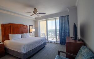 Emerald Grande im HarborWalk Village – 3 Schlafzimmer – Destin, Florida