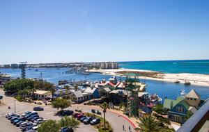 Emerald Grande im HarborWalk Village – 3 Schlafzimmer – Destin, Florida