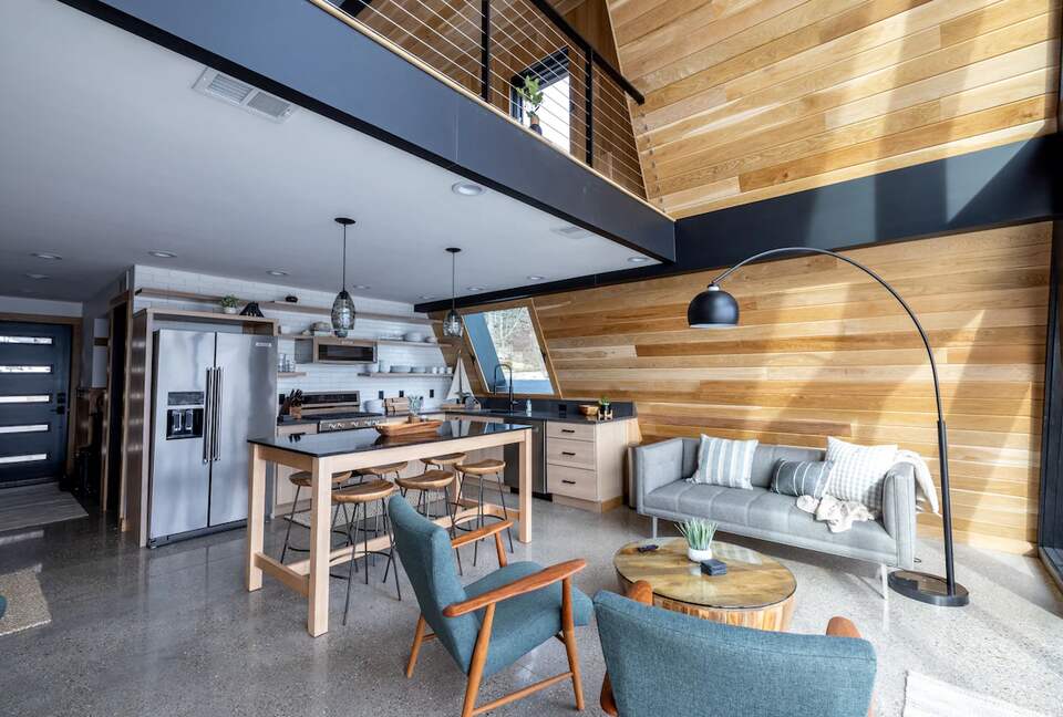 Luxury A-Frame - Saugatuck, Michigan