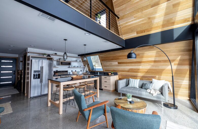 Luxury A-Frame - Saugatuck, Michigan