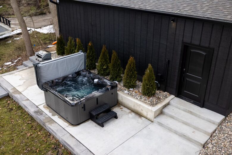 Luxury A-Frame - Saugatuck, Michigan