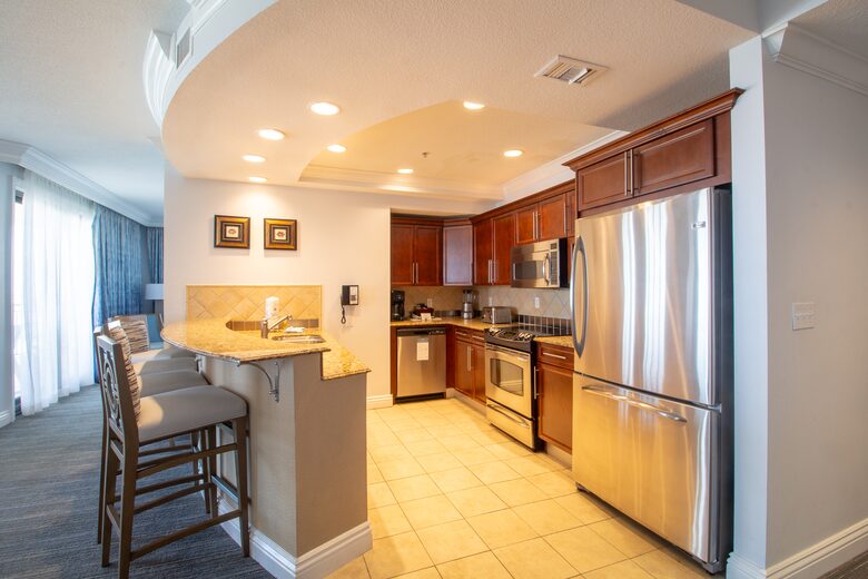 Emerald Grande at HarborWalk Village - 3 Bedroom Corner - Destin, Florida