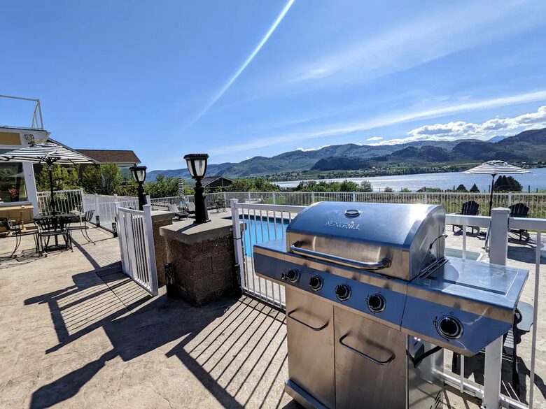 Outdoor grill and patio seating for 16