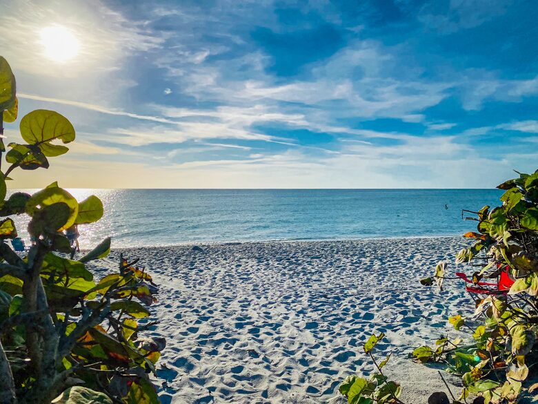Turtle Bay 1B Island Condo with Heated Pool (Upper Unit) - Englewood, Florida