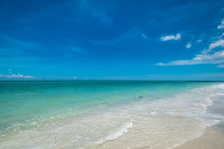 Turtle Bay 1B Island Condo with Heated Pool (Upper Unit) - Englewood, Florida