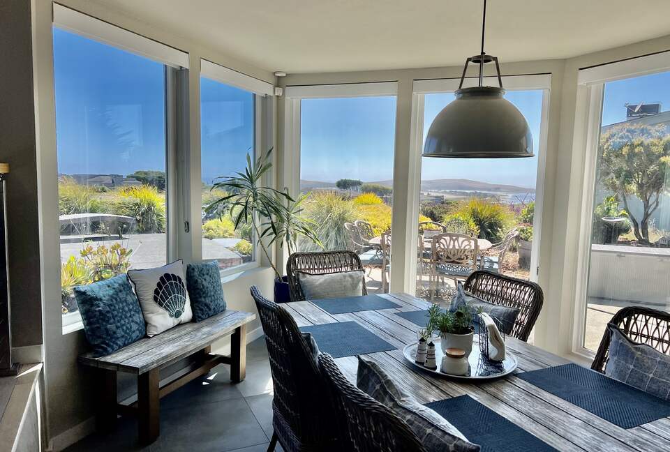 Dining area with epic views.