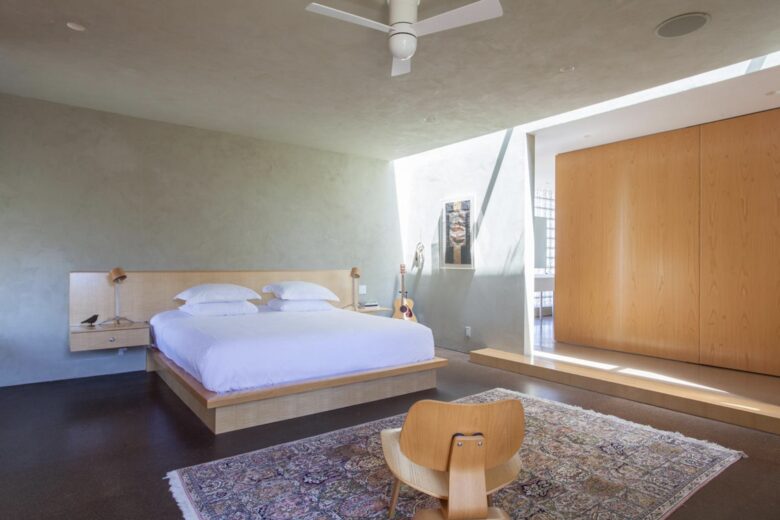 Architectural Oasis in Venice - Venice, California